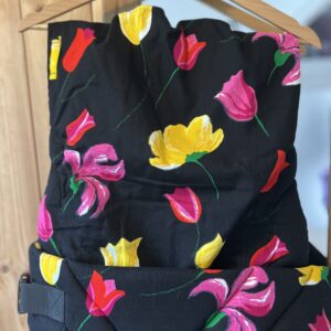 Easy Hybrid MINI black flowers linnen